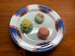 2026年4月10日までのメニューです。サクラサク、花筏、菜の花の3種類をお作り頂けます。
