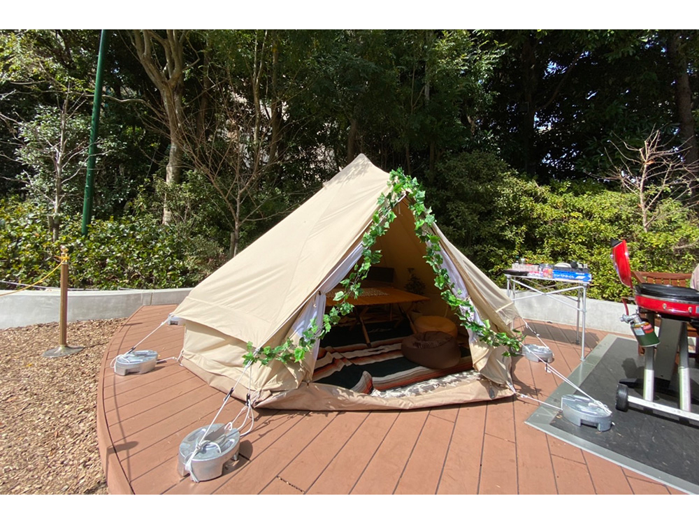 ���l�I���[�u�̒� �C�N�X�s�A���X