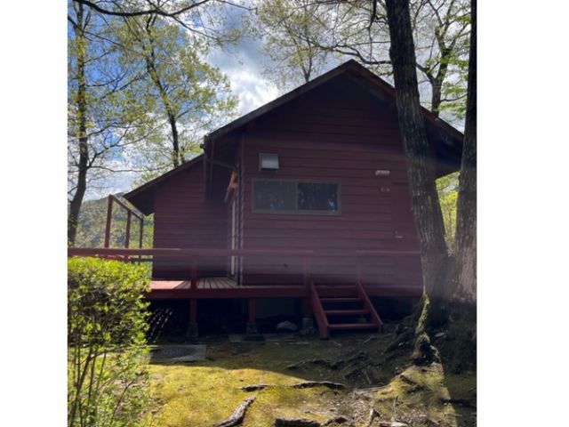 本庄 城峯公園キャンプ場 雄大な自然の中で気軽にキャンプ バンガロー C棟 39 0平米 6人用 シャワー付き1泊 各棟ふとん6名様分付 城峯公園キャンプ場 じゃらん遊び体験 本庄 城峯公園キャンプ場 雄大な自然の中で気軽にキャンプ バンガロー C棟 39 0平米 6人用 シャワー付き1泊 各棟ふとん6名様分付 城峯公園キャンプ場 じゃらん遊び体験