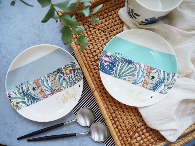 《3種から選べるコース》マグカップ・プレート・ペン立て(カトラリーレストや歯ブラシ立てにも使えます)の白磁の中から1つお好きなものを選べます。