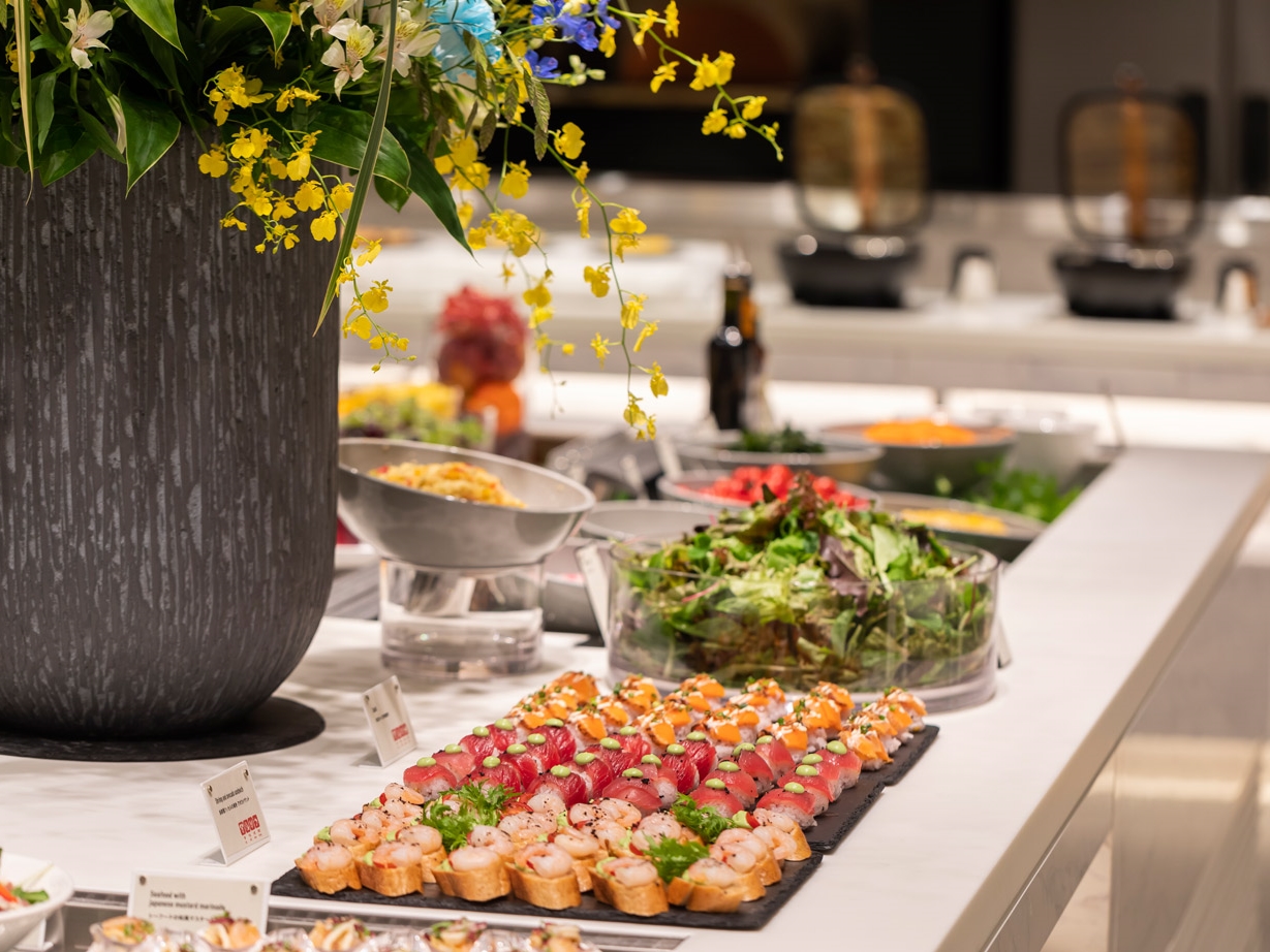 �G�߂��ƂɃt�F�A���J�ÁB�����̓C�^���A���t�F�A