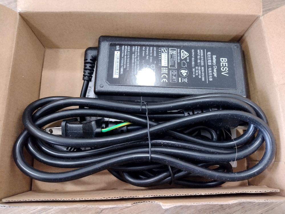 VOTANI��p�@�o�b�e���[�[�d��