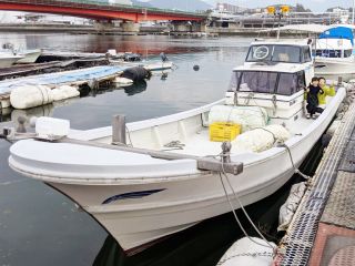 艤装前の船です。今はテントやスパンカーなどいろいろ艤装しています。