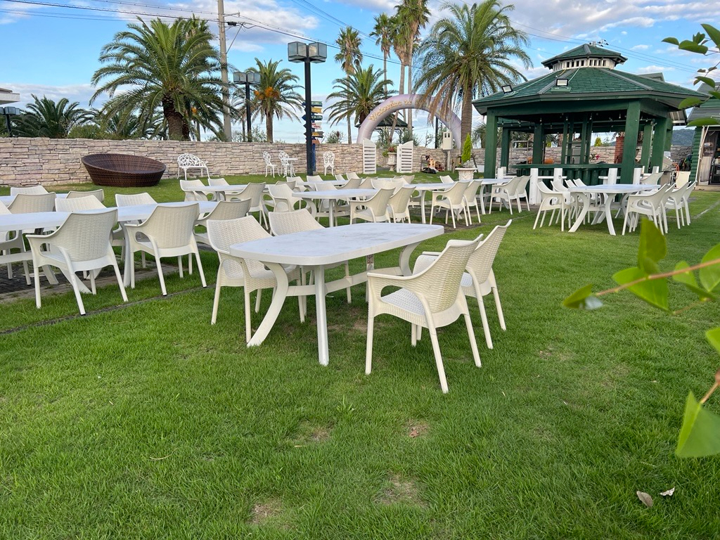 BBQ場にはガーデンもありますので、子供たちにも人気。