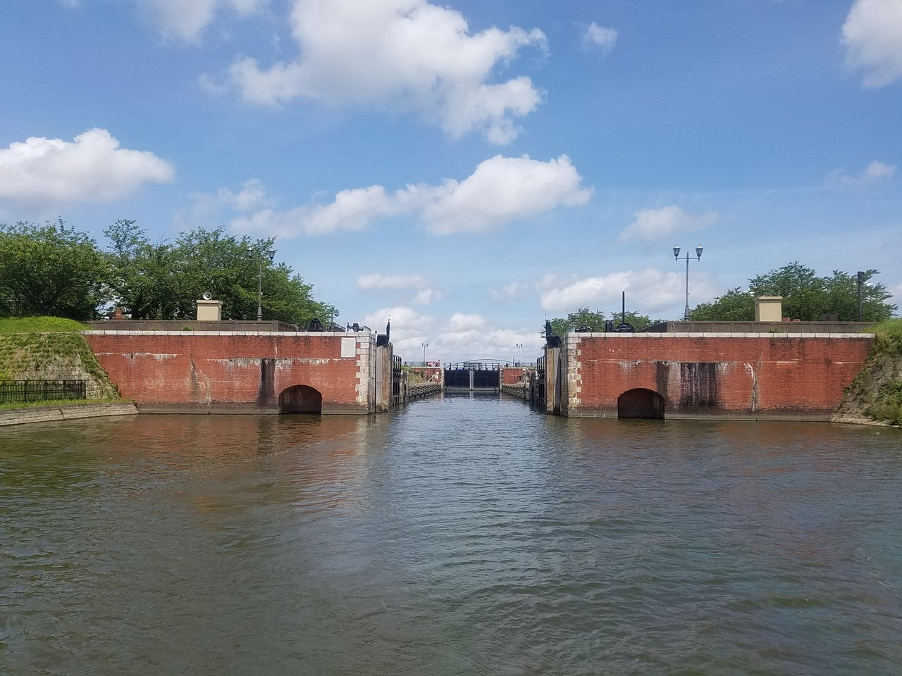 【横利根閘門コース】モーターボートで利根川クルージング☆歴史遺産を間近で!