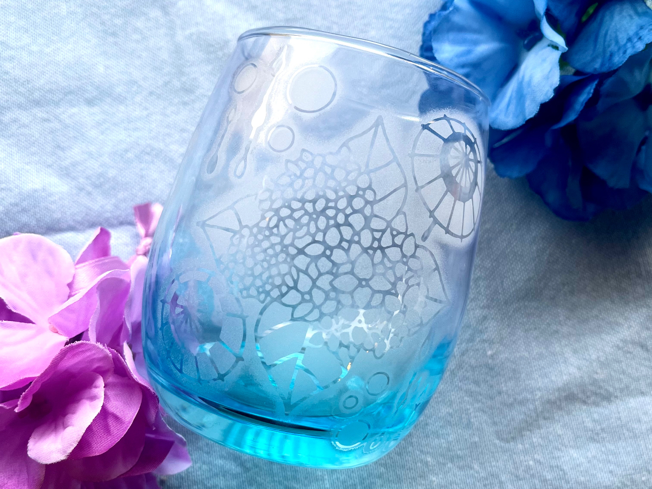 【サンドブラストグラス彫刻体験】オリジナルの記念品やプレゼントにもおすすめ☆ファ...