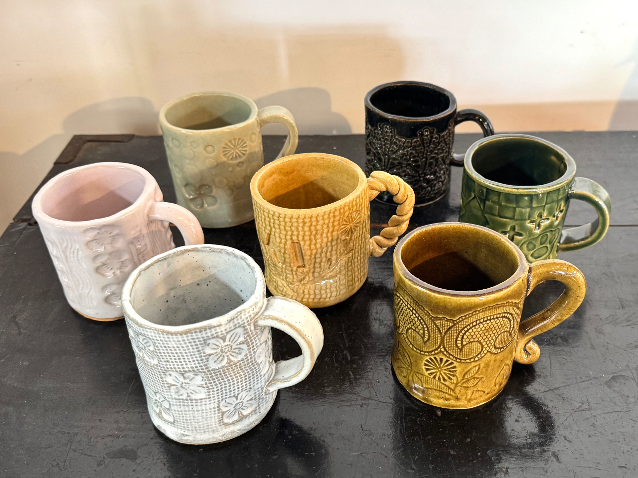 【射水市陶房「匠の里」で陶芸体験♪】茶碗やカップ、花器などお好きなものをお作り頂...