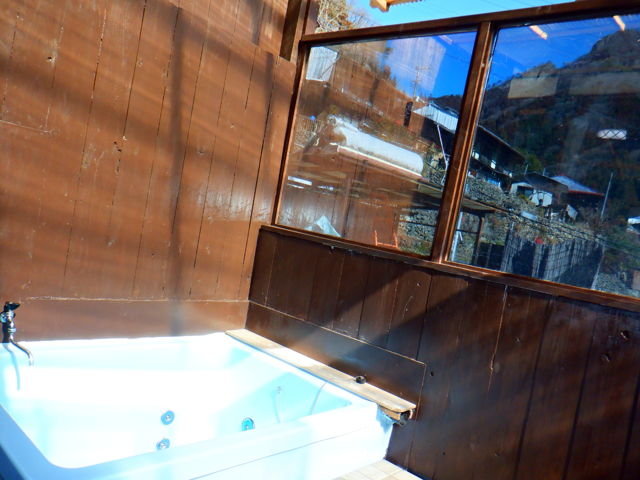 家族で入れる専用露天風呂