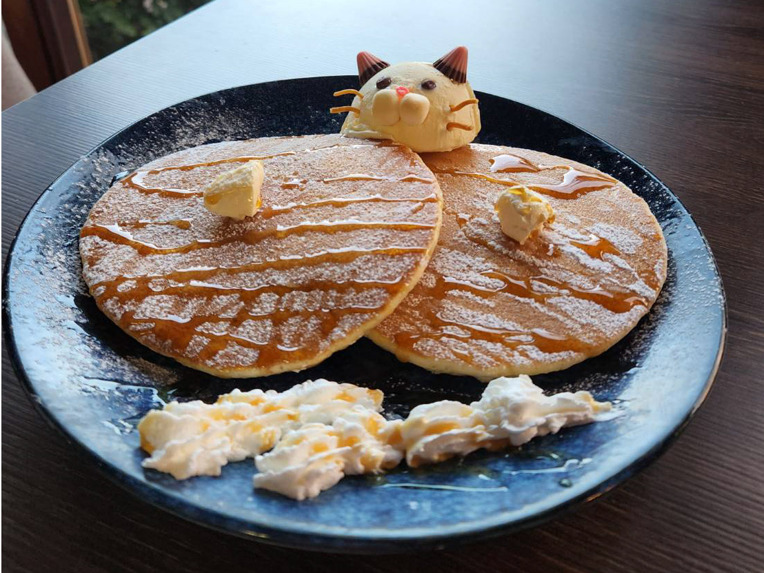 名物ねこまんまをはじめ、軽食や猫をモチーフにしたスイーツ等もあります=^_^=