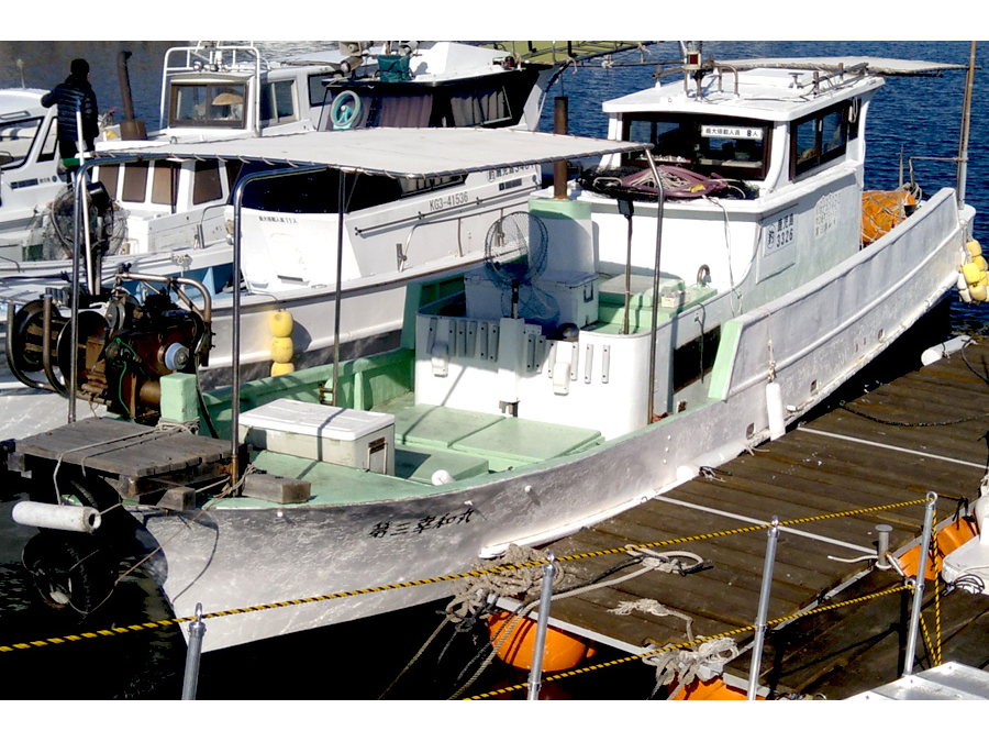 幸和丸の釣り
オオモンハタ・真鯛・アジ・ゴマサバなどが釣れます
(時期によって異なる)