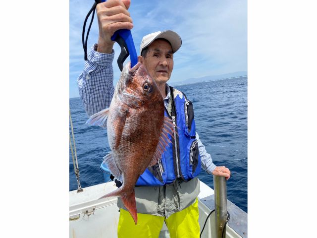 当船ご予約された方限定 サビキ釣り用の道具一式レンタル サビキ釣りに必要な道具一式をお貸しします 大物の釣り上げに挑戦 初心者 家族も大歓迎 遊漁船 海鷹 じゃらん遊び体験 当船ご予約された方限定 サビキ釣り用の道具一式レンタル サビキ釣りに必要な道具一式をお貸しします 大物の釣り上げに挑戦 初心者 家族も大歓迎 遊漁船 海鷹 じゃらん遊び体験