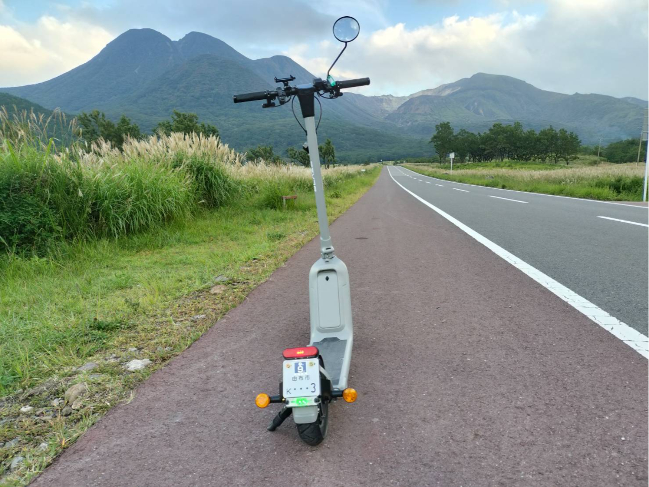 大分県九重町】特定小型原付（16歳、無免許可能）に乗ってやまなみ