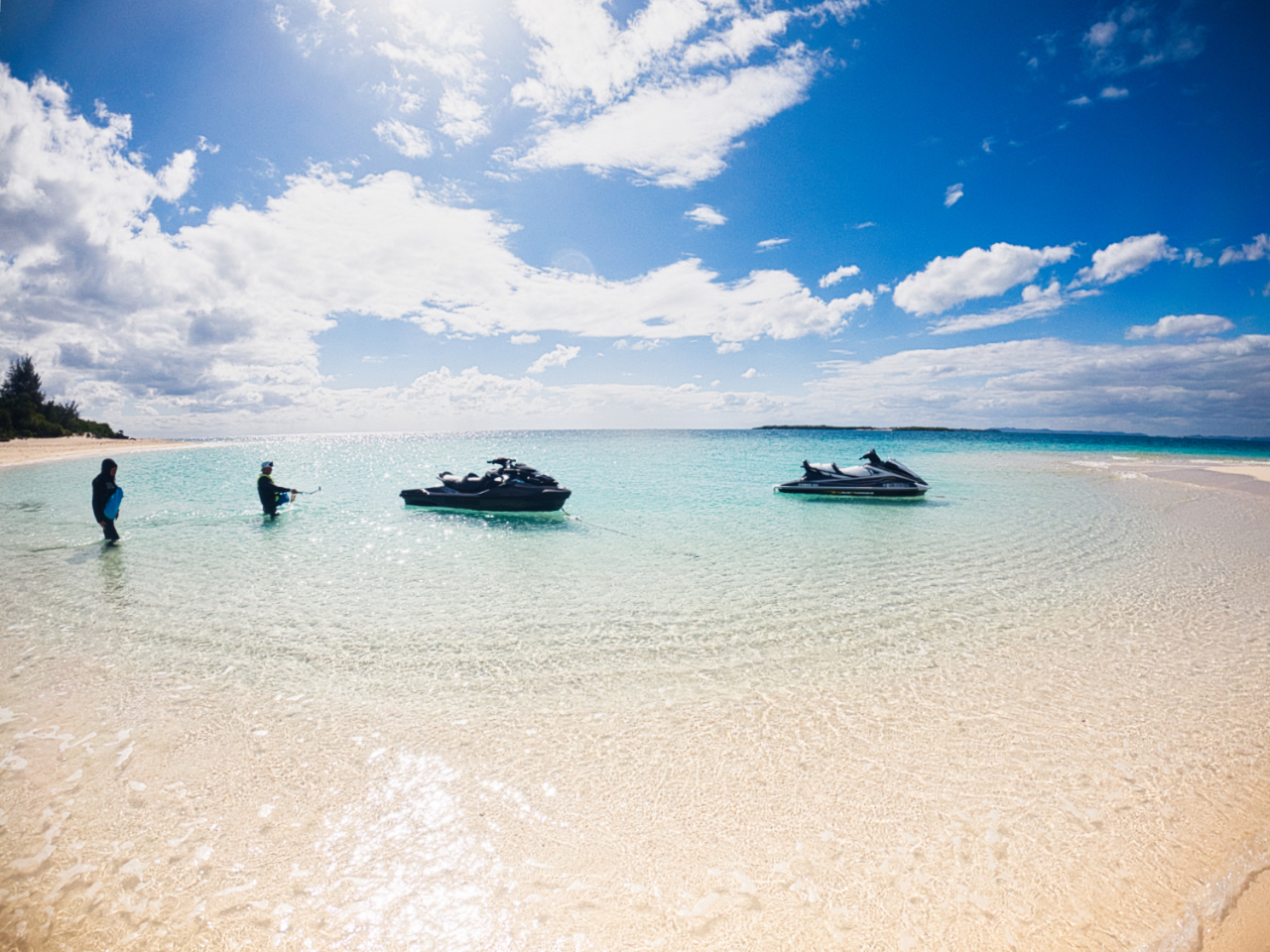 オーダーメイドジェットスキーツーリング90分＞津堅島・海中道路・浜