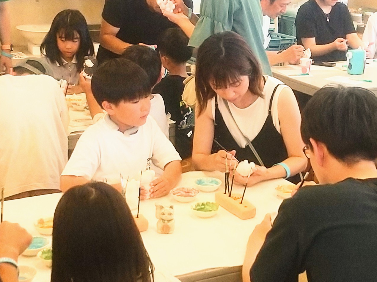 y܂̉w@튊ă}^lzGtR[X@@JbvAMAL炨Iт܂Bt₨OŐEɂЂƂ̍iB