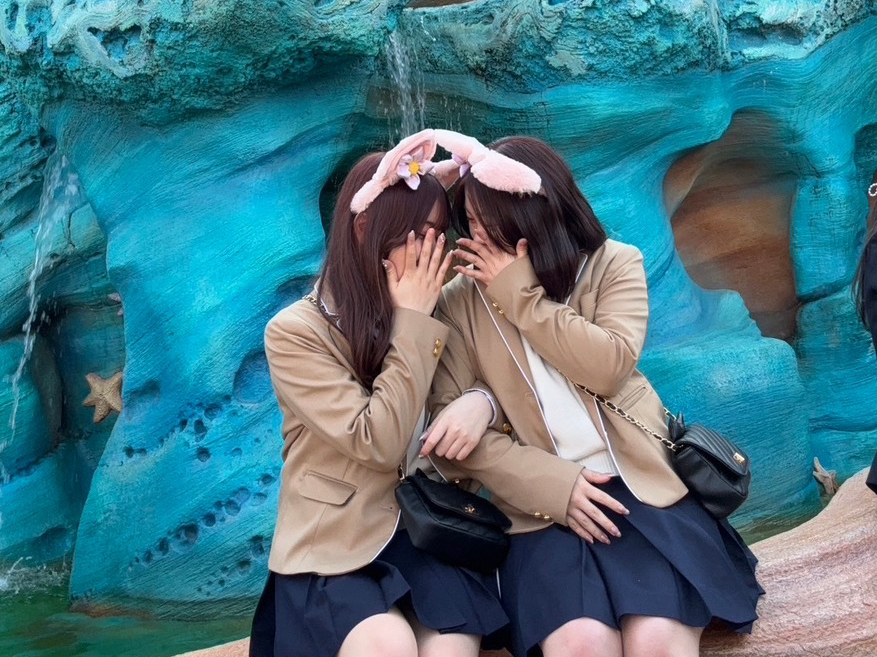 ؍𒅂āAN킢fBYj[y߂܂