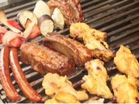 【BBQ・1日4組限定】手ぶらでOK!気軽に日帰りBBQ!雨天時も室内でBBQを...