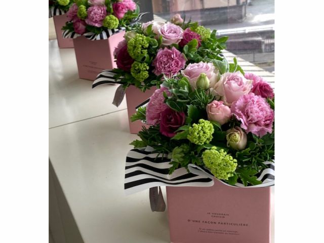 神奈川県 横浜 パリのお花屋さんアレンジ フラワーアレンジメント 女性にオススメ Fleurir 横浜教室 じゃらん遊び体験 神奈川県 横浜 パリのお花屋さんアレンジ フラワーアレンジメント 女性にオススメ Fleurir 横浜教室 じゃらん遊び体験