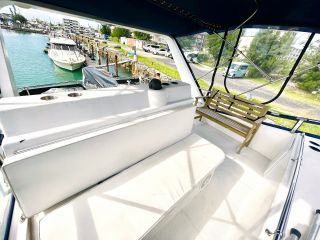 さわやかな風を感じる後方デッキ