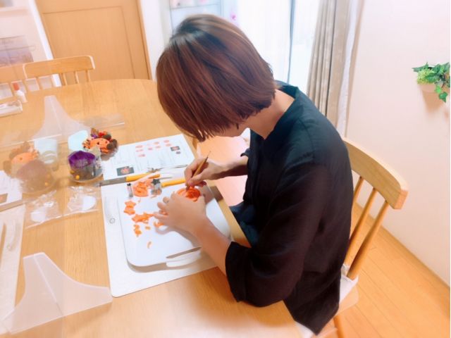 生徒様のレッスンの様子です☆主にマンツーマンまたは、少人数レッスンで行っております。