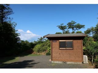 つつじサイト:4mタープも余裕です!