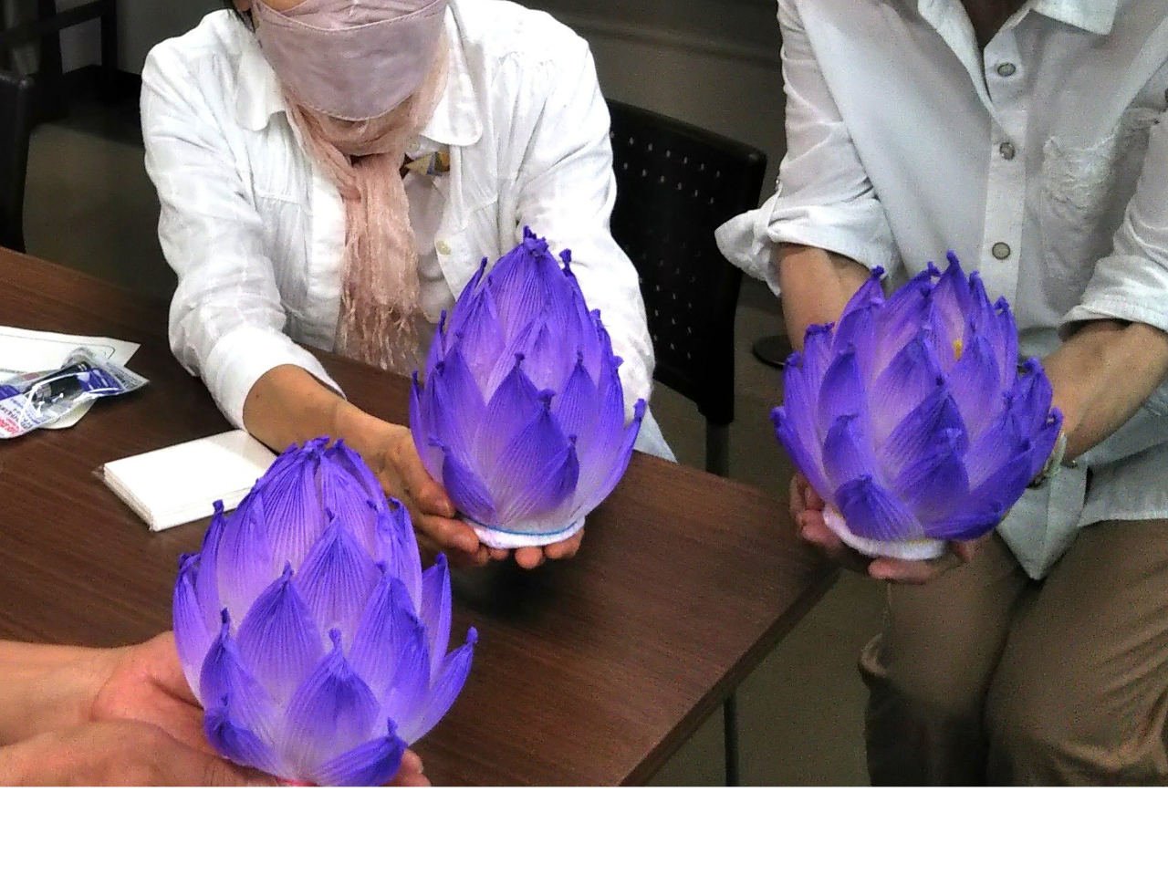 8/19.9/16枚方公園青少年センター/蓮紙ランプ制作体験＊50分間