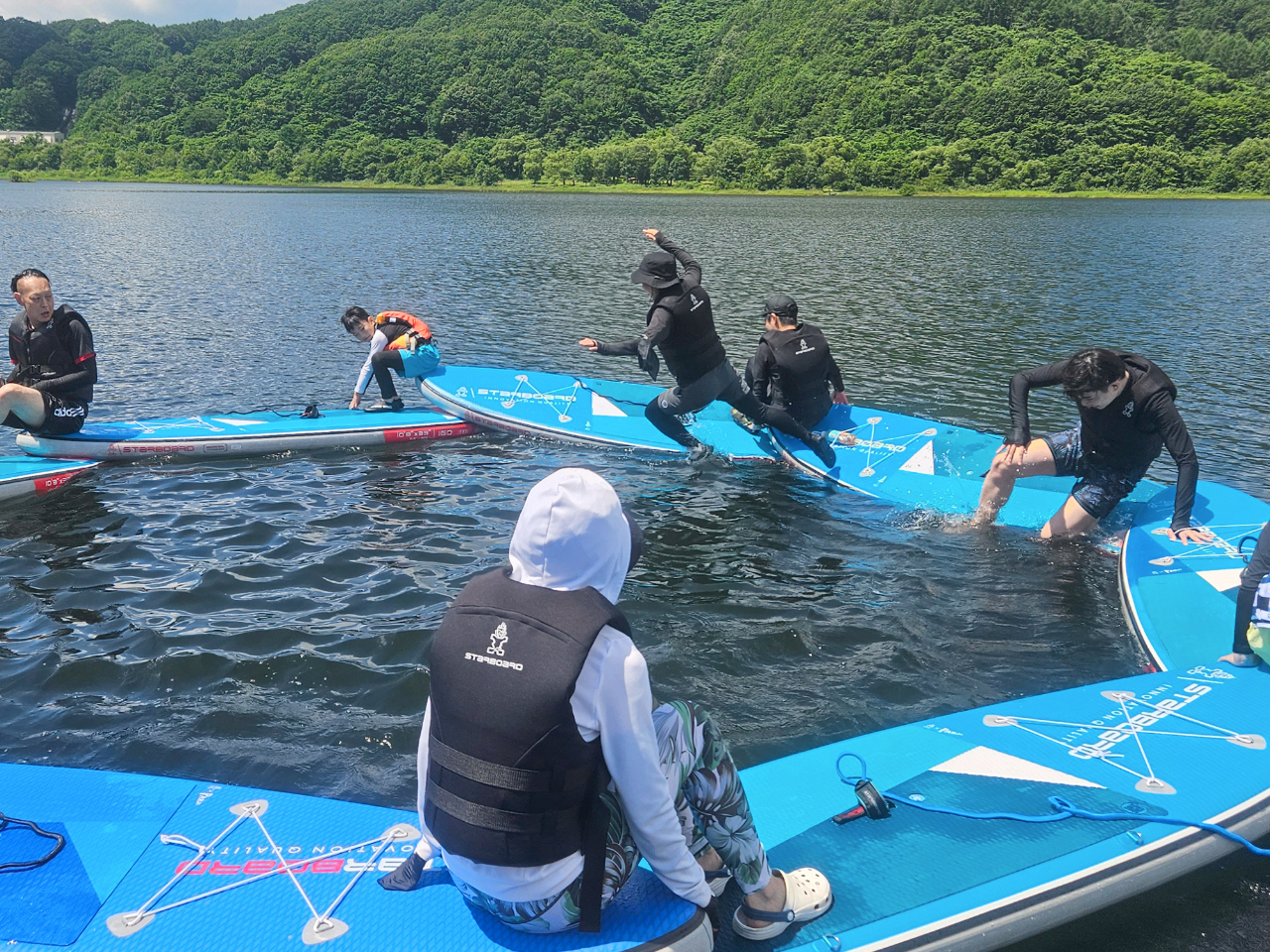 2025年開催☆【福島・裏磐梯】絶景の秋元湖でSUP体験！初心者OK＆寒い