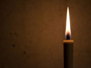 和ろうそくの灯りを実際に見て、感じて、岡崎の歴史やろうそくの伝統を学べる体験です。