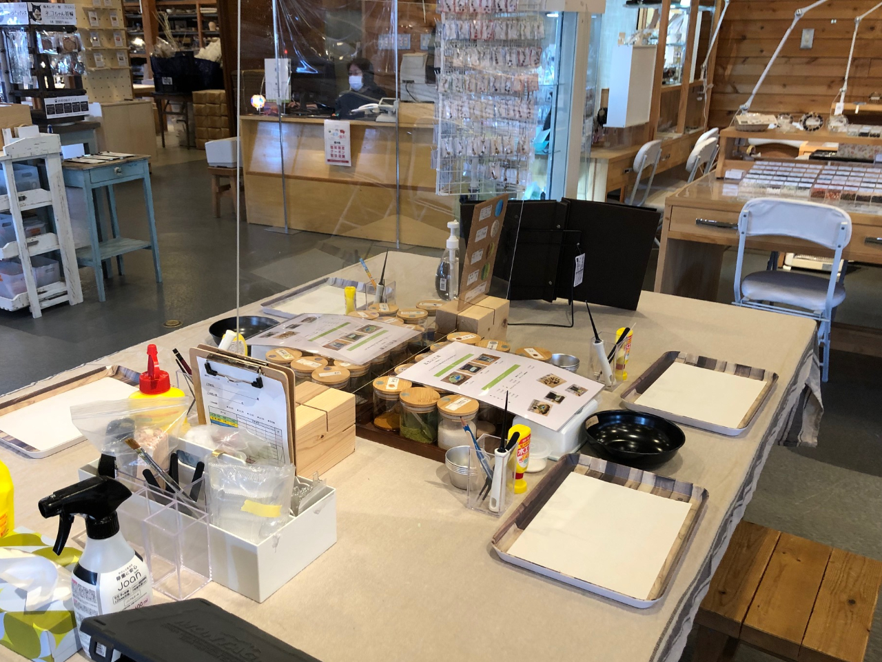 ̌Xy[X͂IO[v4l܂łpɂȂ܂