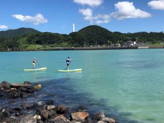 優雅な海を渡る旅へと出発!