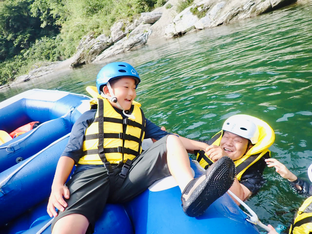 qɂȂĎRƈꏏɗVԎp͑lɂƂĂ̏Ȃbт^Ă܂BV邱Ƃ݂ł