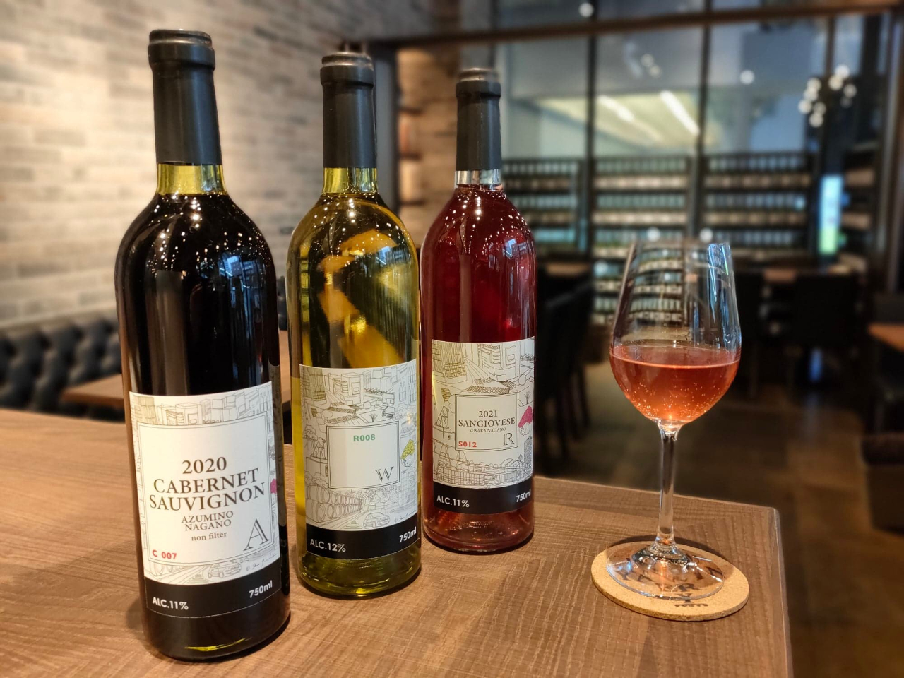 ���݂̃��X�g�����ő��肽�Ẵ��C�����e�C�X�e�B���O�B�����`�Z�b�g���͂��߃��C���ɍ��������������y���ݒ����܂��B