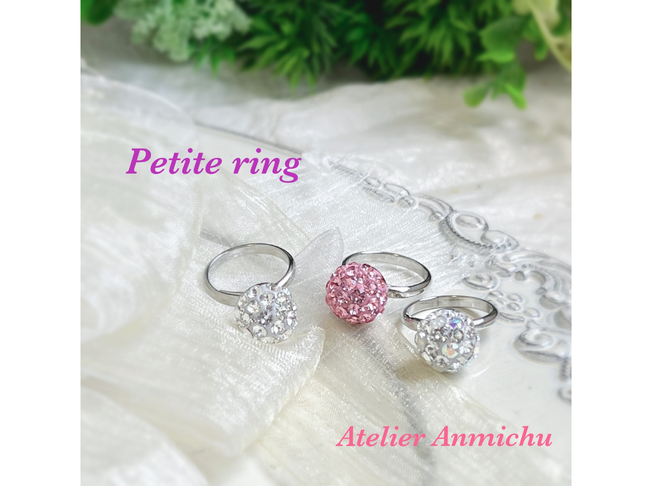 `Petite ring`TCYt[łBD݂̐FIׂ܂B