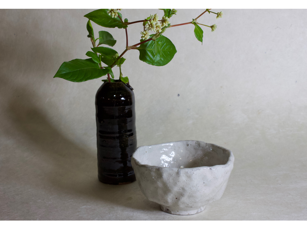 体験作品 「茶碗と一輪挿し」*一輪挿しはろくろ体験 作品です。