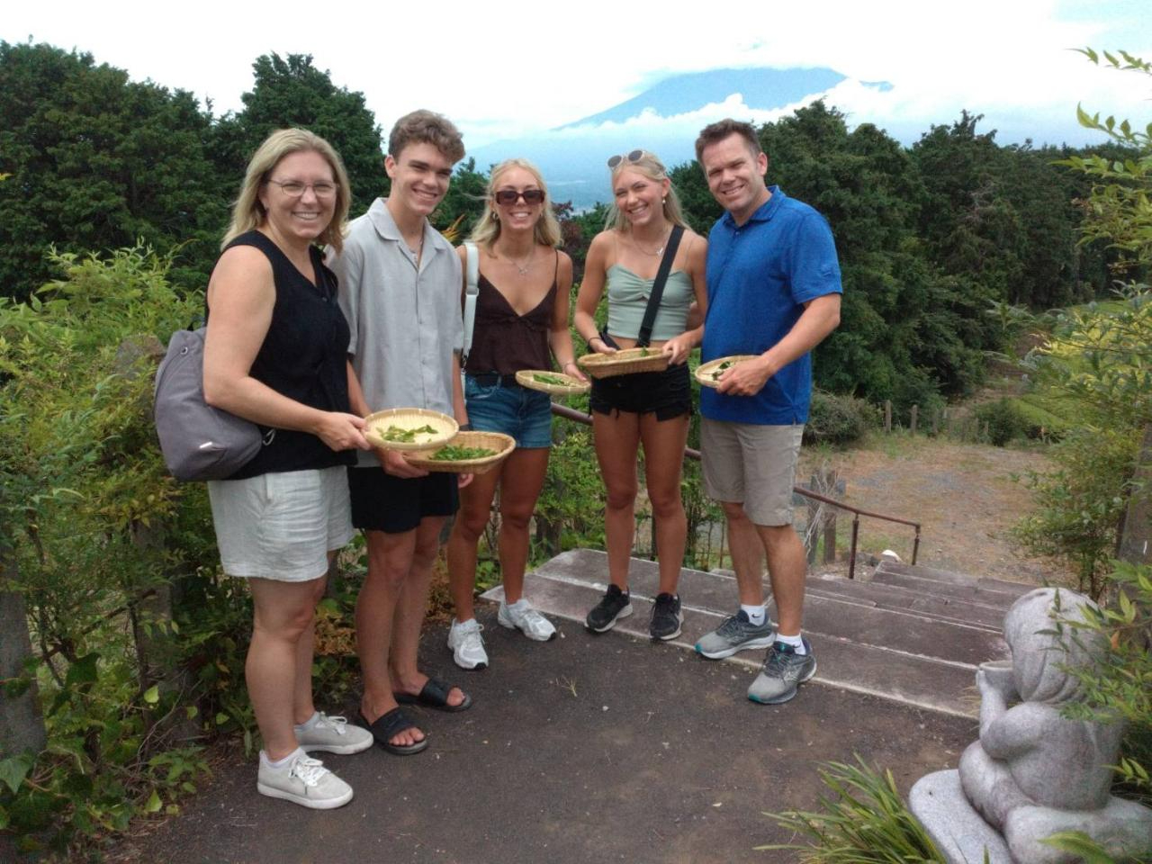 日本茶ダイスキデース!