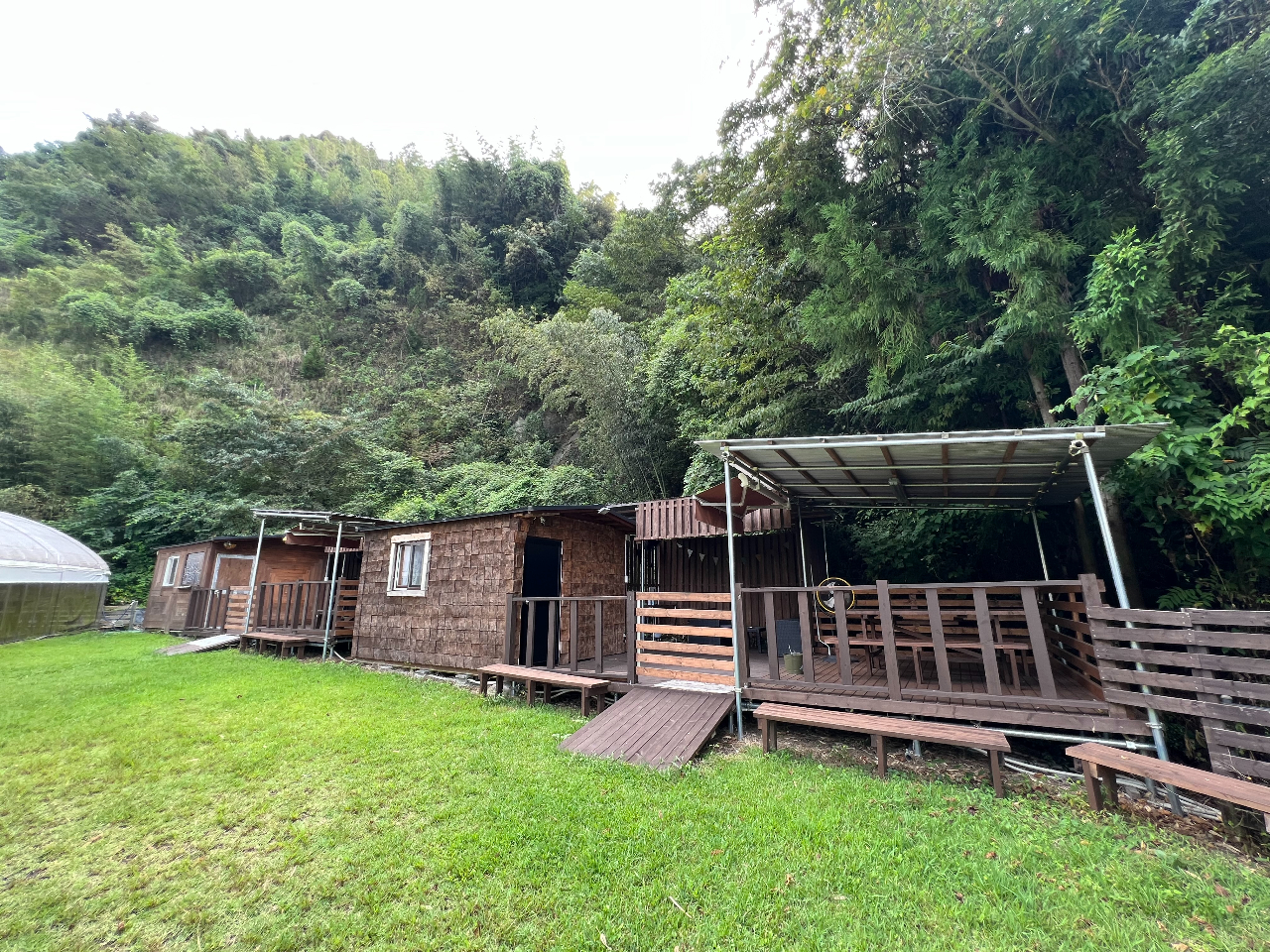 すべて屋根付きスペースになりますので天候に左右されずご利用できます。