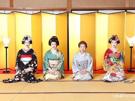 W͏Hc̖͂lXȎ_ł͂AuHcSv銈ȂĂ܂B