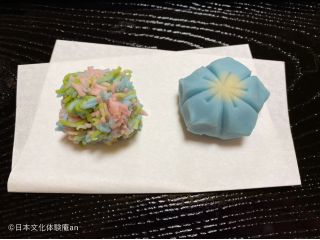 桔梗と花火