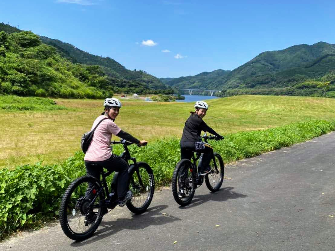 奥津湖E-BIKEレンタル（マウンテンバイク）半日4時間コース】森や湖