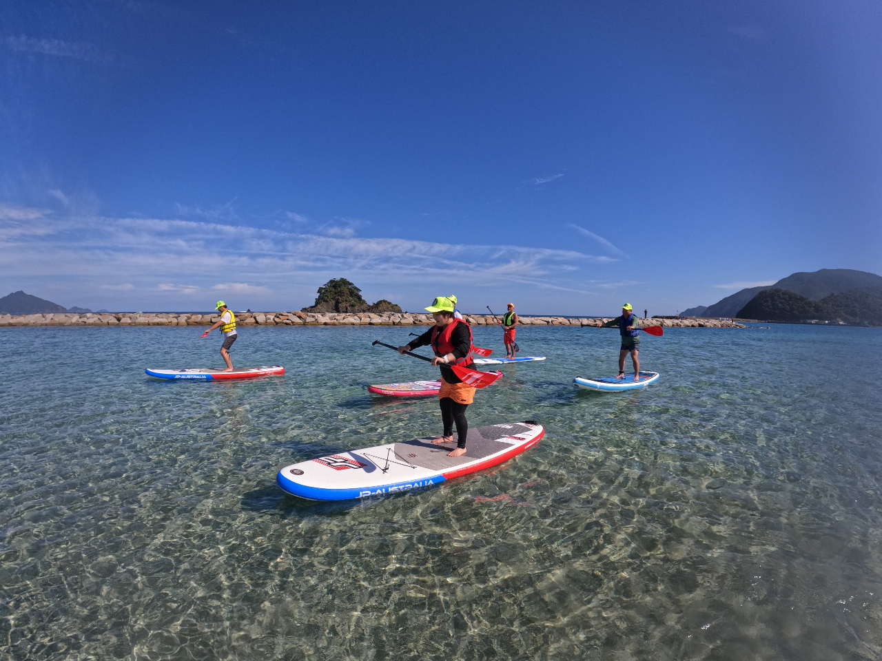 【福井県 高浜町 若狭和田ビーチ】きれいな海でたっぷり水上散歩-SUP体験120...