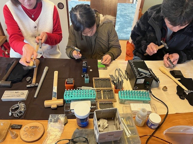 �����E�����̒������[�N�V���b�v�ō���̌�