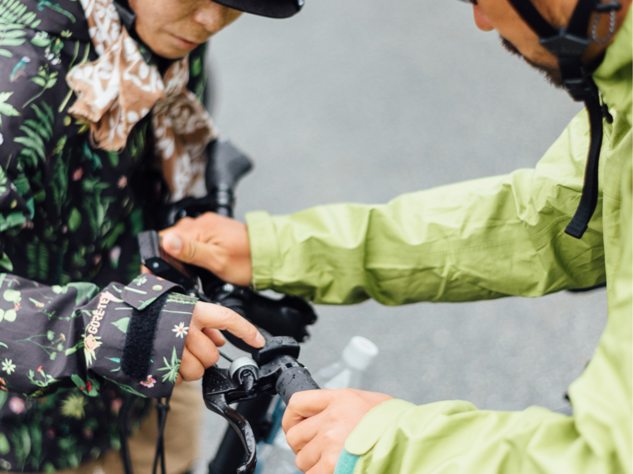 Ebike�̎g�����̐��������A���K�ȃT�C�N�����O�A�X�|�[�c�o�C�N�̏������A�A�h�o�C�X�������܂��B