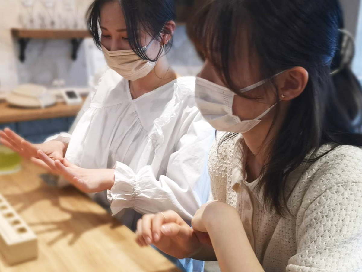 XɂTvč肽fUC̎wւ߂܂