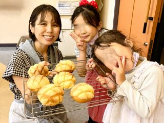 ママと一緒に作った メロンパン♪