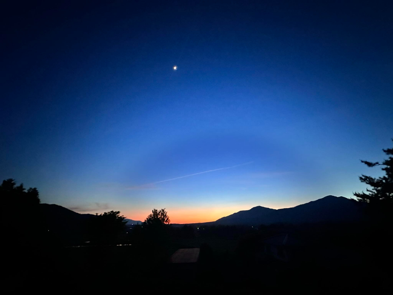 �[��ꎞ�A���ꍏ�Ƌ�̐F���ς��܂��B�������ޔ������ł��B