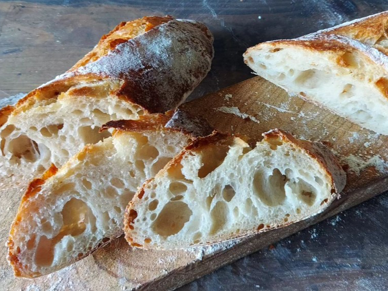 美味しいパンで周りの方も笑顔に!初心者大歓迎です♪
3種類のパンが作れるので色んな知識を身につけられる♪
思い出に残ること間違いなし!Tipo_breadでのパン作り体験を是非お楽しみください♪