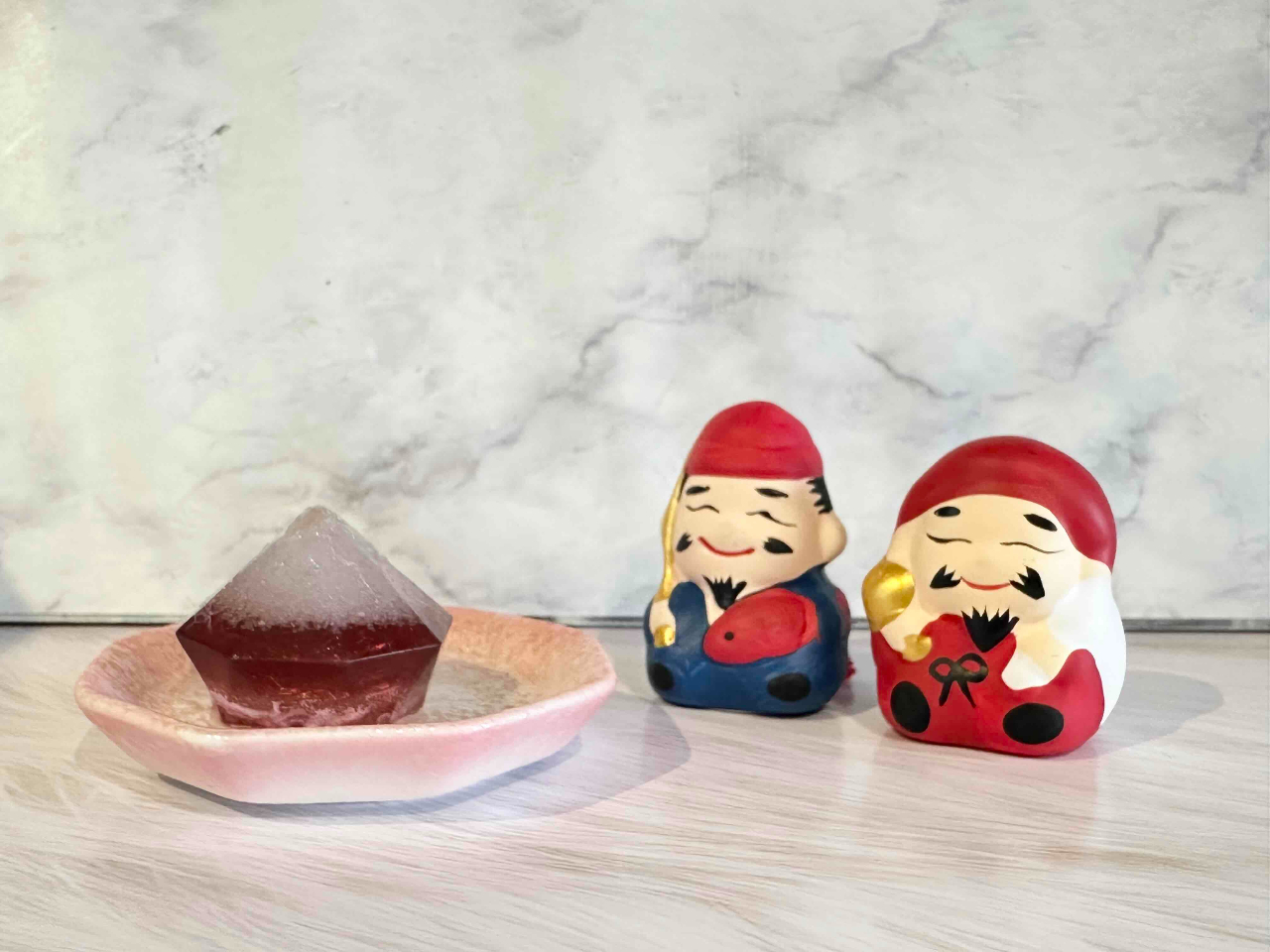 ԕxmC[WFԂ͌Â̗͂鉏N̂FłBɐA]AA؂Ȃǂ̌ʂƂĂ܂B