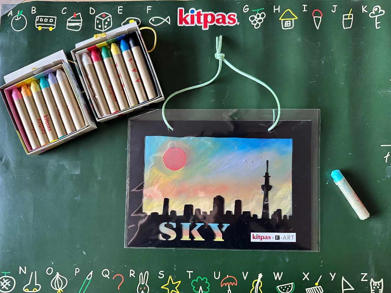 fGȍiɎdオu̓GvV[YuSKYvBhĜ悤ɑfGȋ܂Bl̕y߂fUCłB