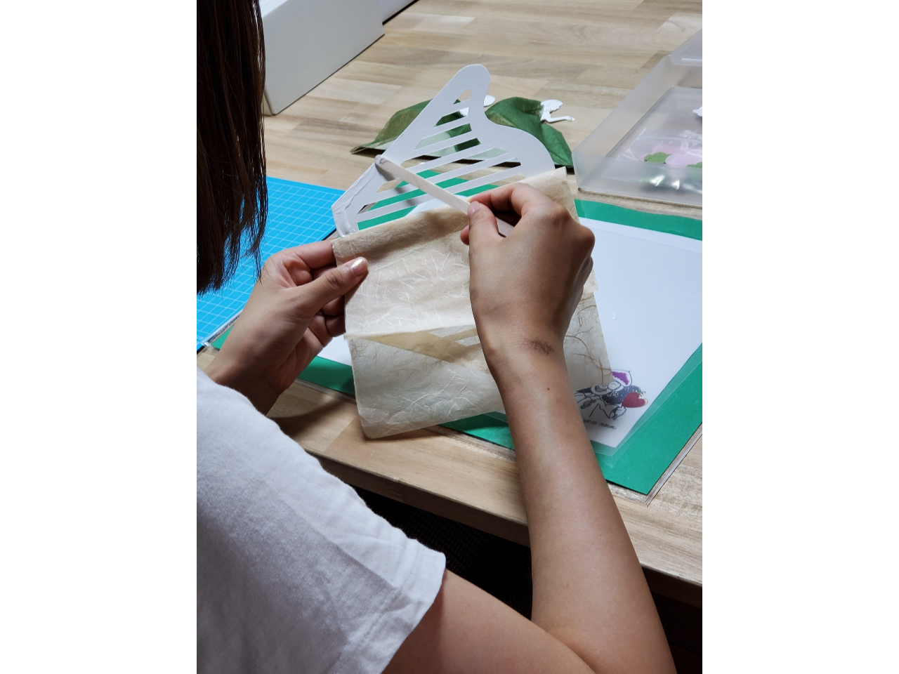 �̌��������̃y�[�X�ɍ��킹�ă��N�`���[���܂��B