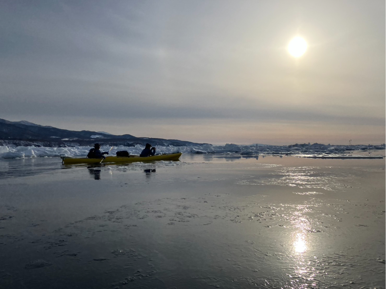 gȂÂȊCʂA݂؂Ői݂܂B