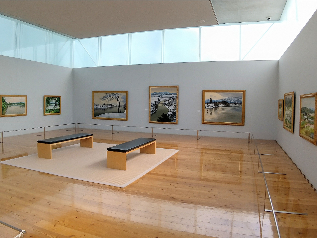 ݓWł͗mƁE^c`ŏ̍i𒆐SɓWĂ܂B